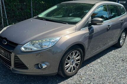 Ford Focus 170.000 km 1.990 &euro; Schwelm 58332