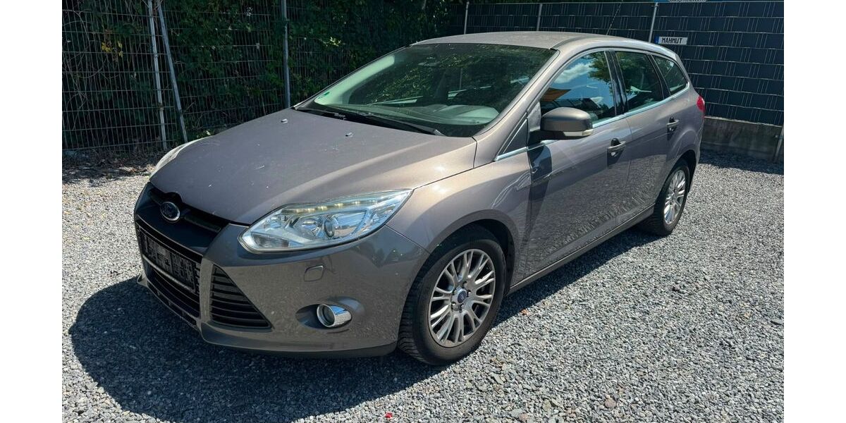 Ford Focus 170.000 km 1.990 &euro; Schwelm 58332