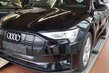 Audi e-tron 89.536 km 34.950 &euro; Hagen 58091