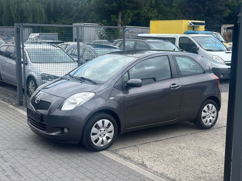 Yaris