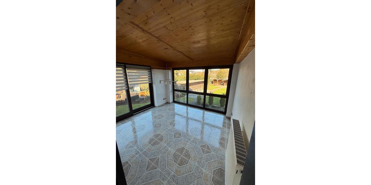 Einfamilienhaus Bochum Günnigfeld - 10 Zimmer, 242 m&sup2;, 649.000&euro; | Angebot:25258509