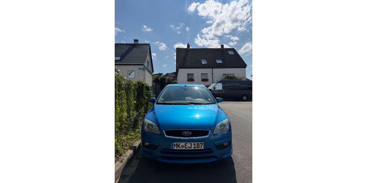 Ford Focus 249.999 km 2.000 &euro; Iserlohn 58644