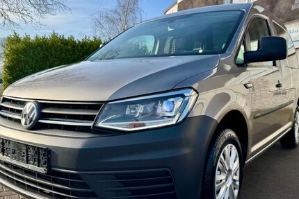 VW Caddy 199.900 km 8.800 &euro; Selm 59379
