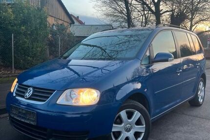 VW Touran 297.000 km 3.000 &euro; Bochum 44866