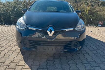 Renault Clio 169.333 km 3.500 &euro; Dortmund 44388