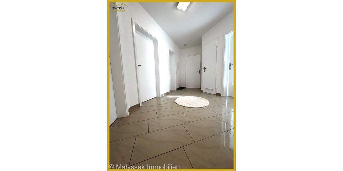 4,5-Zi.Wohnung,Küche,Bad,Gäste WC,Balkon,Keller, zzgl. Garage und 1 Außenstellplatz in DO - KirchhördeLöttringhausen 4 zimmer