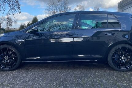 VW Golf 84.000 km 12.599 &euro; Lünen 44536