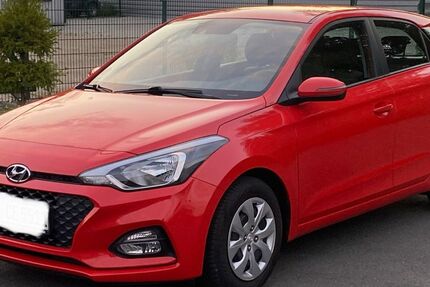 Hyundai i20 37.200 km 10.600 &euro; Dortmund 44388
