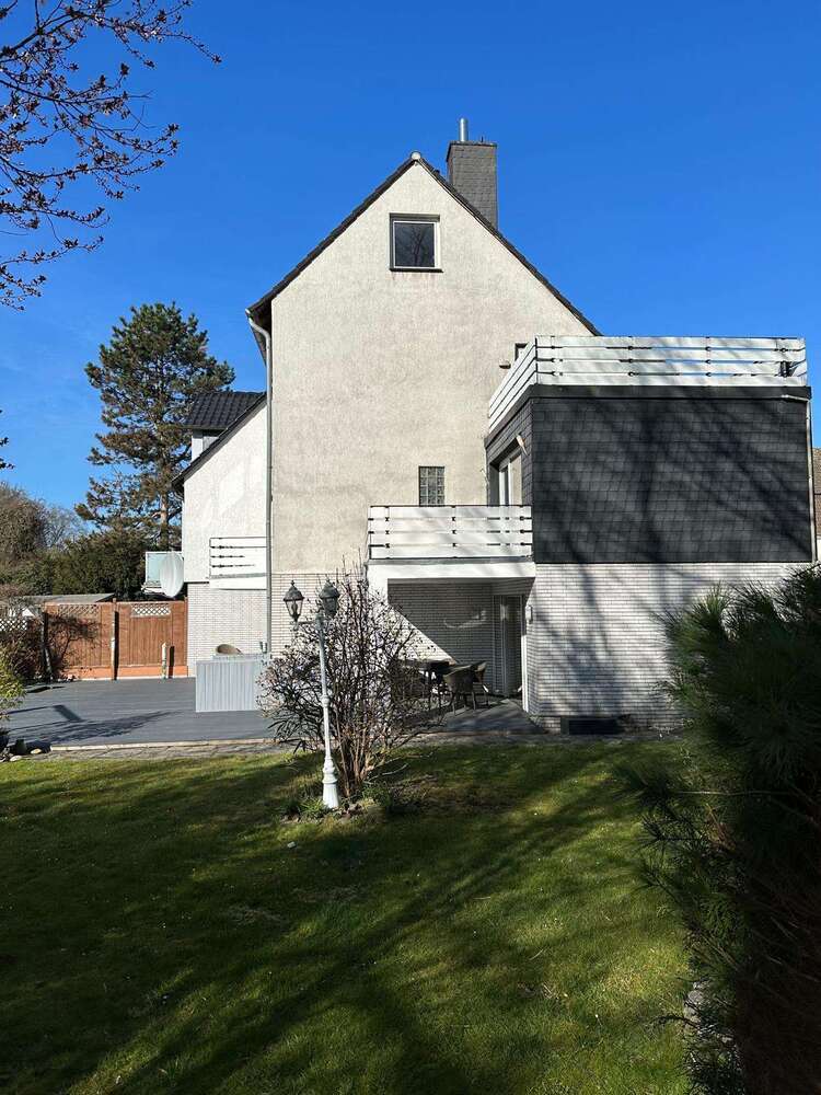 Haus zum Kaufen in Essen 499.000 € 177 m²