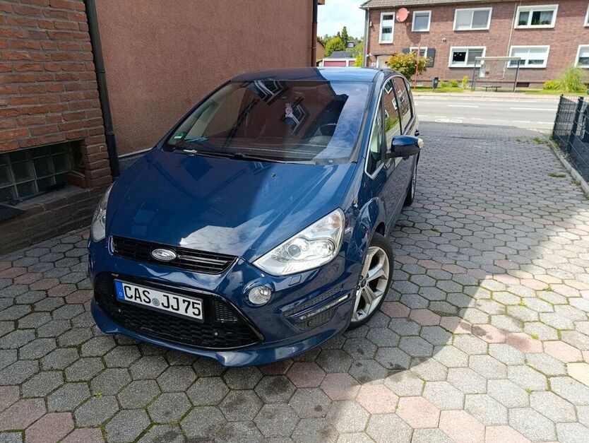 S-Max