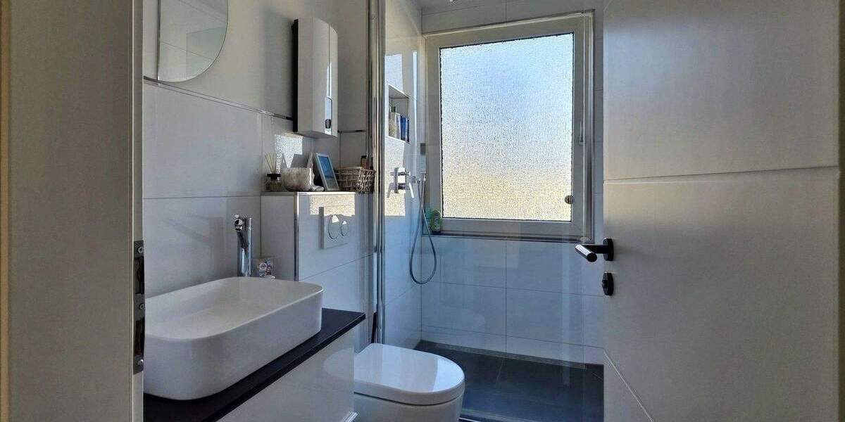 Etagenwohnung Bochum Wattenscheid - 3 Zimmer, 81 m&sup2;, 182.000&euro; | Angebot:25899384