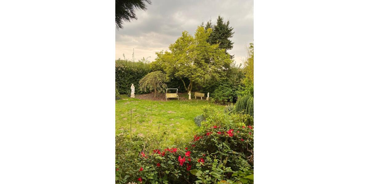 Einfamilienhaus Bochum Bochum-Nord - 6 Zimmer, 180 m&sup2;, 1.985&euro; | Angebot:26464424