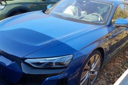 Audi RS e-tron GT 37.149 km 59.720 &euro; Hagen 58091