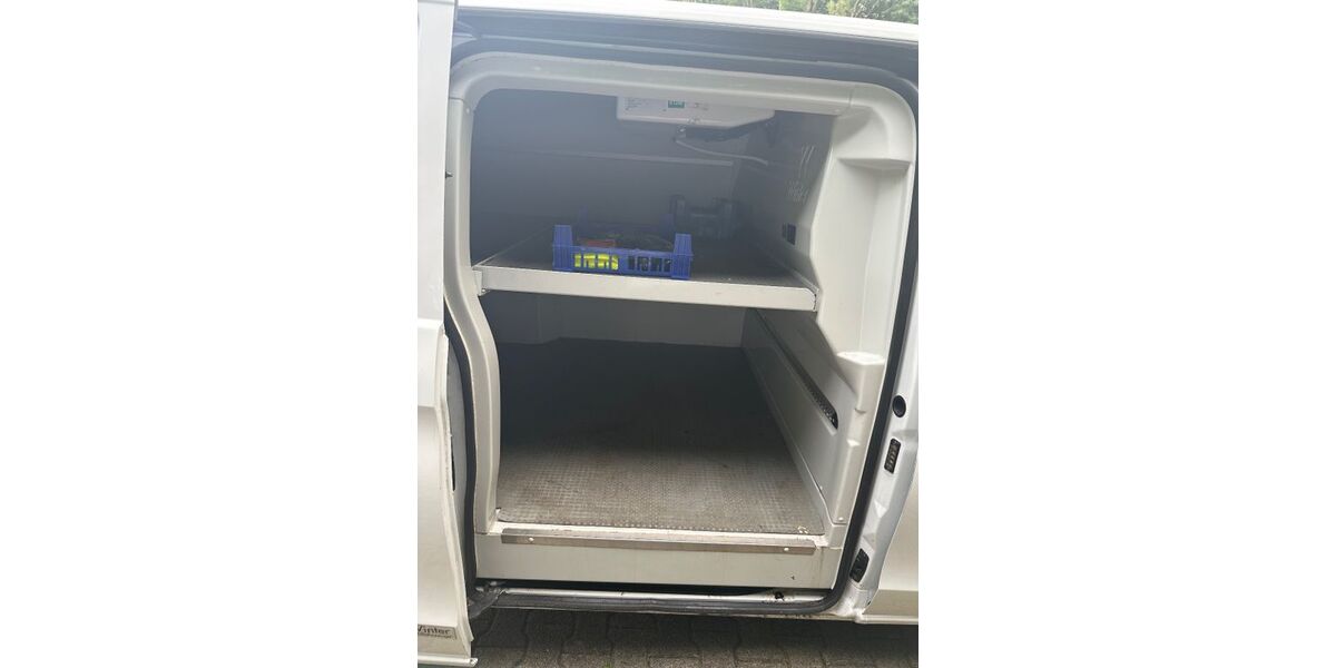 Mercedes-Benz Vito 159.890 km 19.790 &euro; Dortmund 44459