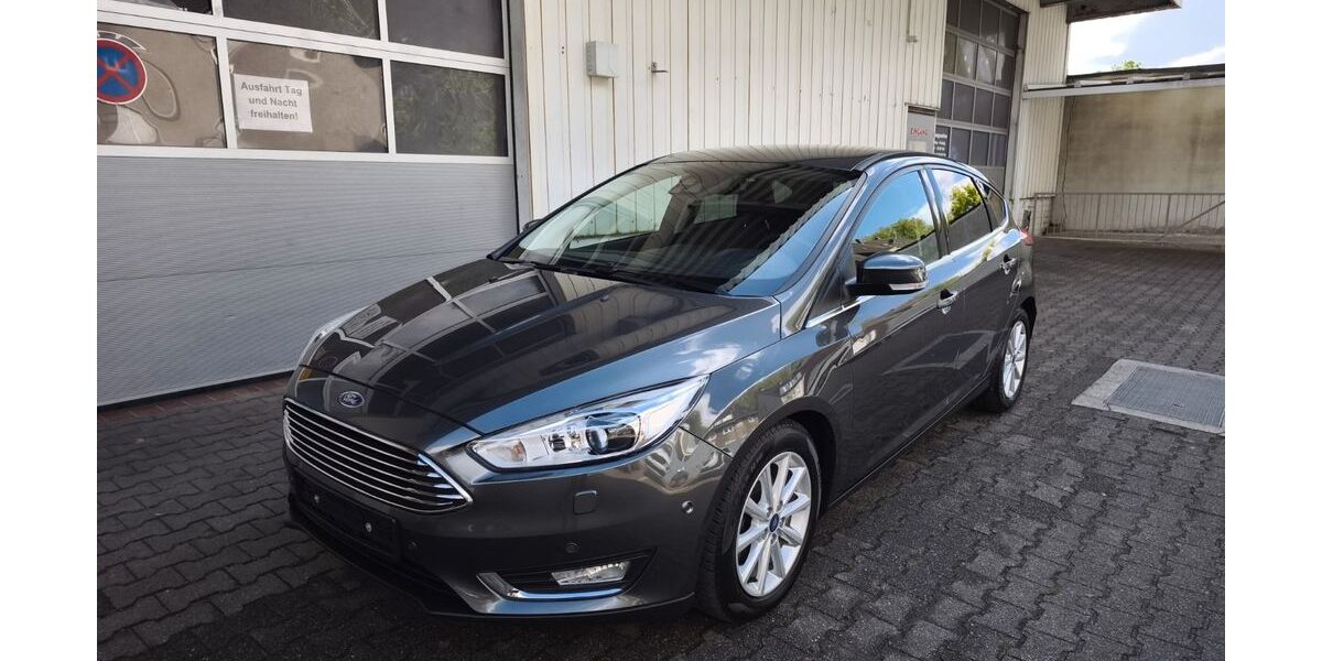 Ford Focus 79.863 km 12.600 &euro; Gelsenkirchen 45896