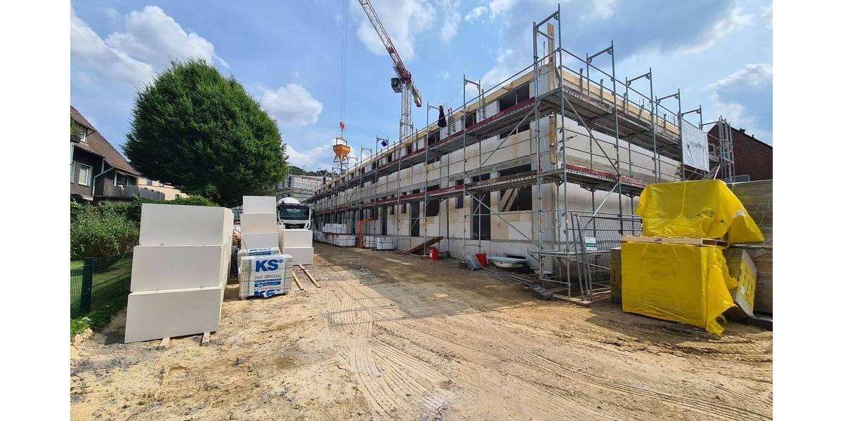 #IM BAU!!## Energieeffizientes Reihenhaus mit eigenem Garten und Keller! 5 zimmer