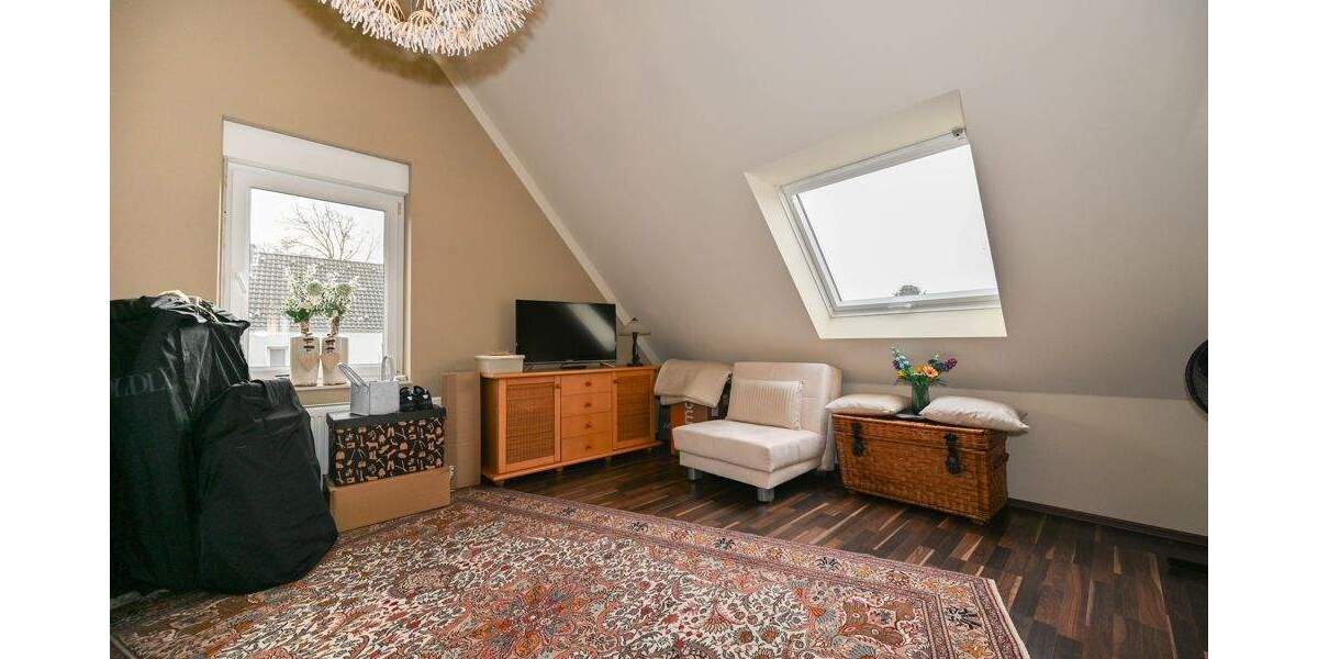 Doppelhaushälfte Hattingen Winz-Baak - 3 Zimmer, 122 m&sup2;, 459.000&euro; | Angebot:24620185