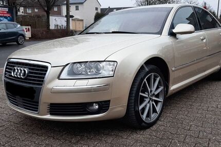 Audi A8 210.000 km 7.800 &euro; Recklinghausen 45663