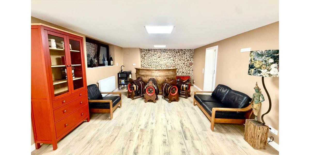 Bungalow Unna Hemmerde - 10 Zimmer, 380 m&sup2;, 1.470.000&euro; | Angebot:25641492