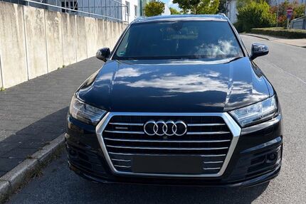 Audi Q7 152.000 km 27.999 &euro; Iserlohn 58644