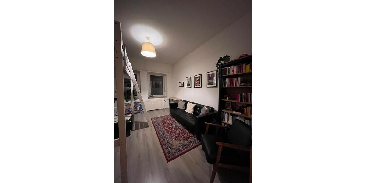 Erdgeschoßwohnung Bochum Wiemelhausen - 1.5 Zimmer, 38 m&sup2;, 340&euro; | Angebot:24770710