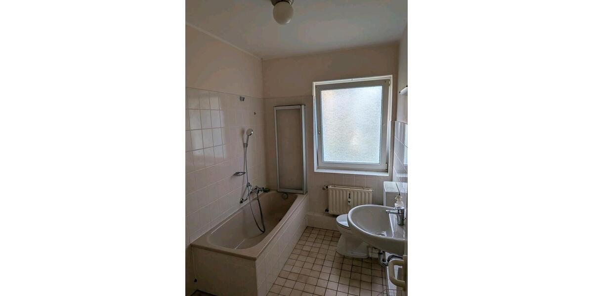 Etagenwohnung Iserlohn - 2 Zimmer, 20 m&sup2;, 860&euro; | Angebot:26278492