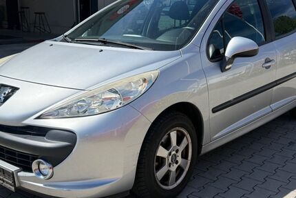 Peugeot 207 190.053 km 900 &euro; Gelsenkrichen 45884