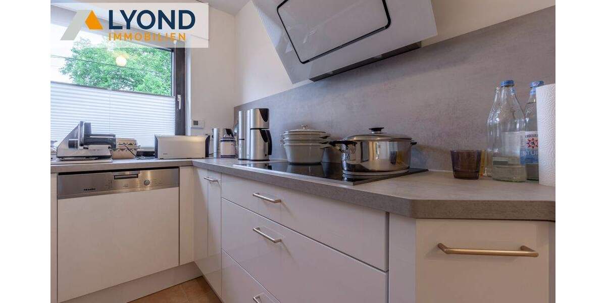 Etagenwohnung Gelsenkirchen / Ückendorf Ückendorf - 2 Zimmer, 68 m&sup2;, 155.000&euro; | Angebot:24595843