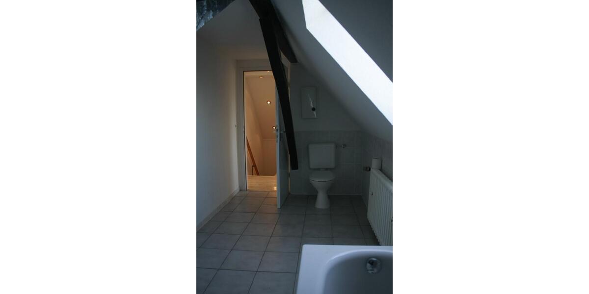 Dachgeschoßwohnung Ennepetal - 2 Zimmer, 64 m&sup2;, 450&euro; | Angebot:24829671