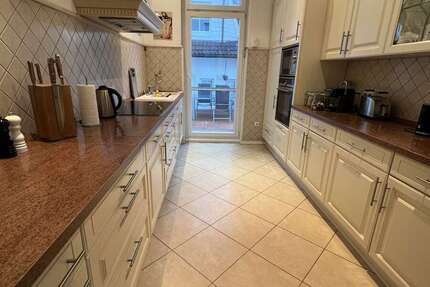 Wohnung zum Mieten in Castrop-Rauxel 1.150 € 130 m² 5 zimmer