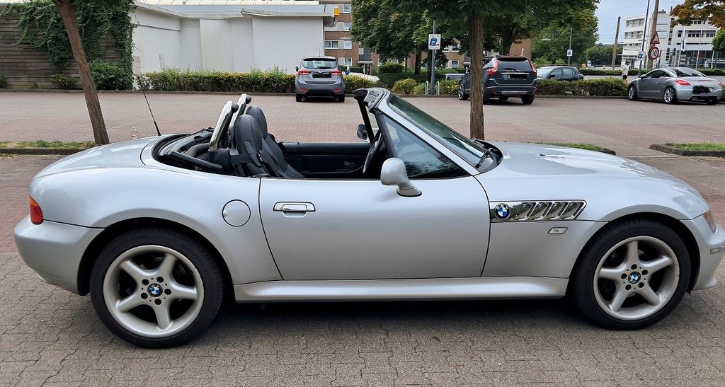 BMW Z3 143.000 km 12.800 € Recklinghausen 45657