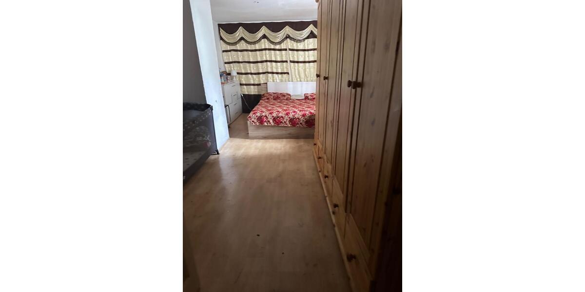 Einfamilienhaus Iserlohn - 7 Zimmer, 145 m&sup2;, 230.000&euro; | Angebot:27108861