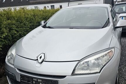 Renault Megane 131.000 km 2.200 &euro; Menden 58708
