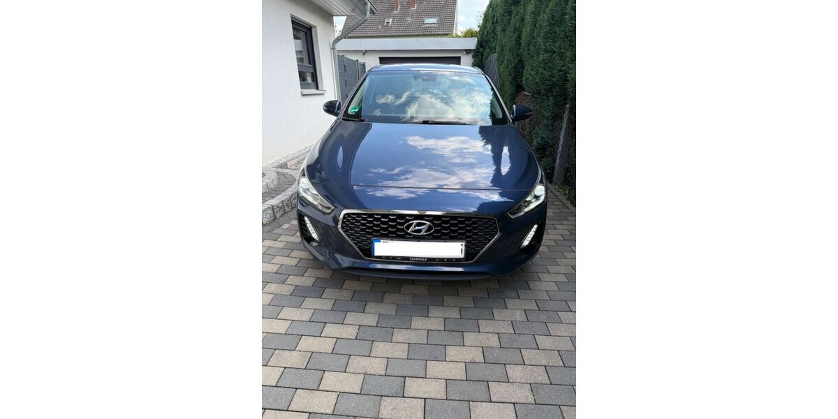 Hyundai i30 114.000 km 9.999 &euro; Castrop-Rauxel 44575