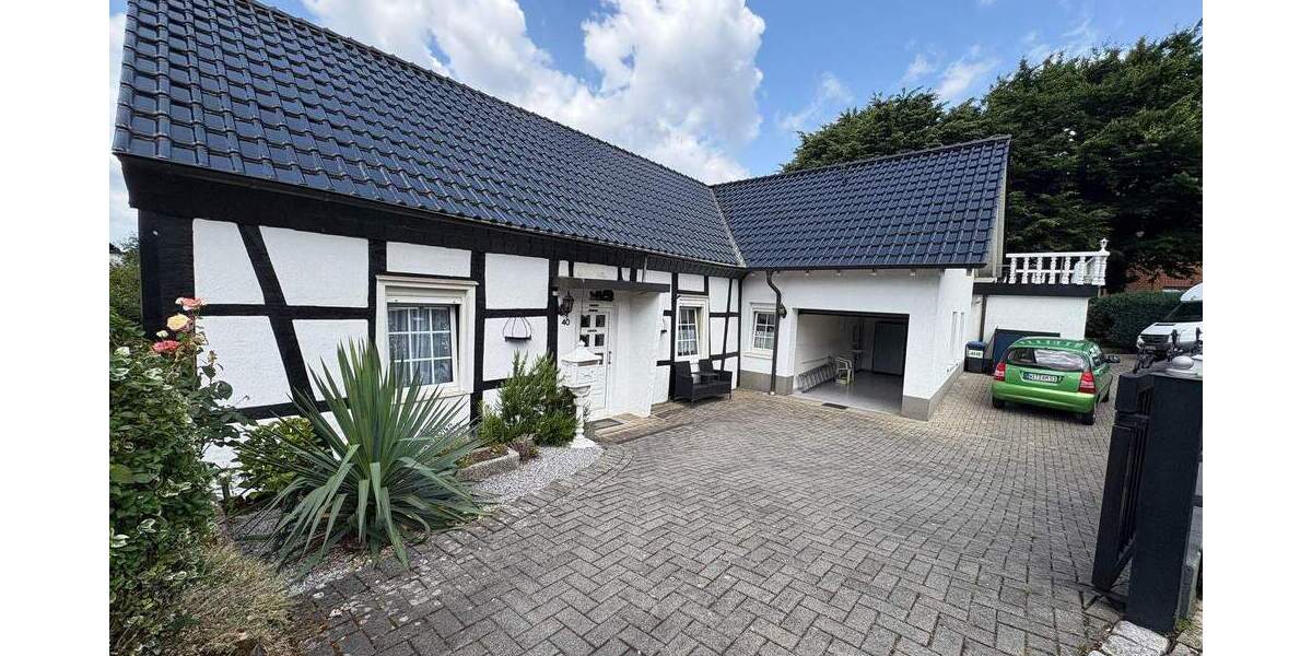 Einzigartiges 2-Familienhaus mit Charme und sonnigen Garten 5 zimmer