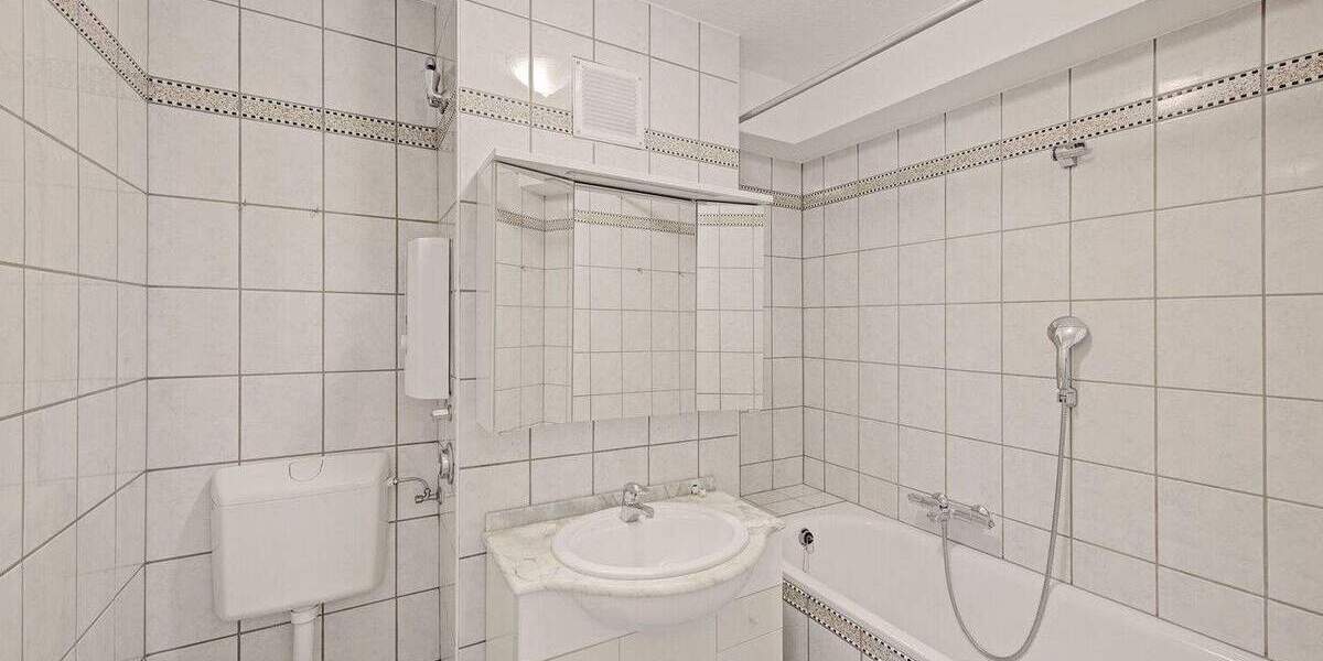 Etagenwohnung Dortmund Mitte - 3 Zimmer, 93 m&sup2;, 980&euro; | Angebot:24138483