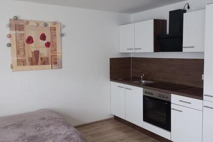 Wohnung mit Terrasse , Teilmöbliert 2 zimmer