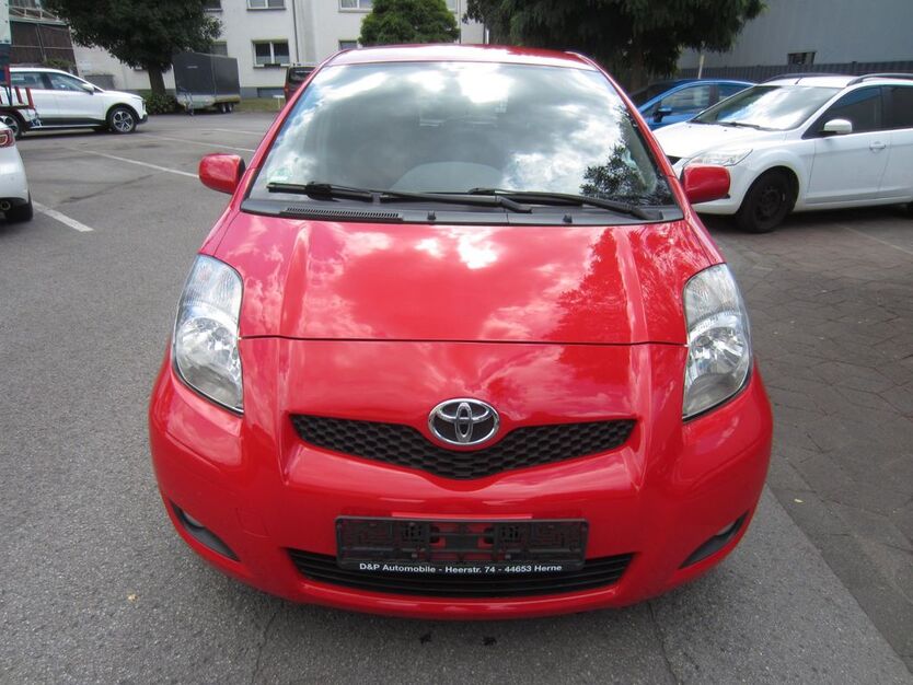 Toyota Yaris 106.000 km 4.690 € Herne 44653