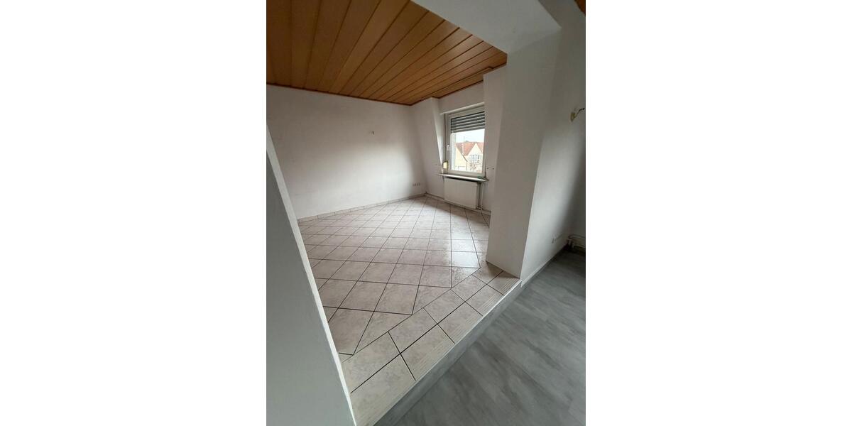 Einfamilienhaus Bergkamen - 4 Zimmer, 140 m&sup2;, 1.400&euro; | Angebot:24459101