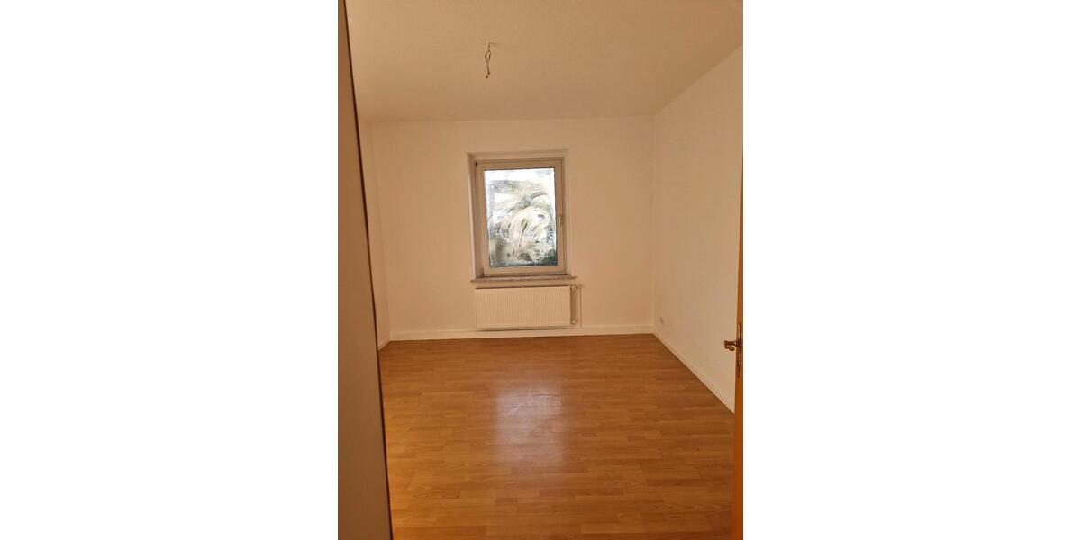 Etagenwohnung Hagen Hagen-Nord - 3.5 Zimmer, 83 m&sup2;, 650&euro; | Angebot:24837917