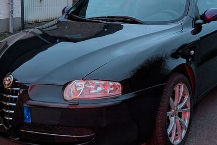Alfa Romeo 147 145.000 km 1.700 &euro; Hagen 58135