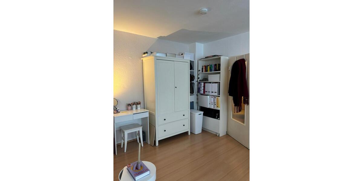 Erdgeschoßwohnung Gelsenkirchen Buer - 1 Zimmer, 32 m&sup2;, 335&euro; | Angebot:25613689