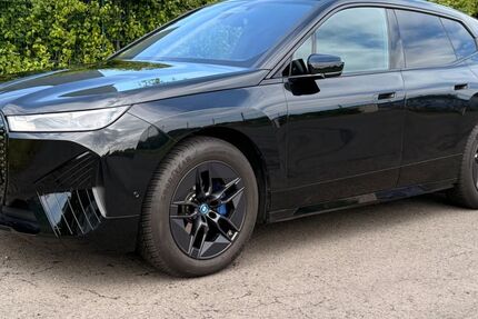 BMW iX 8.150 km 49.999 &euro; Dortmund 44141
