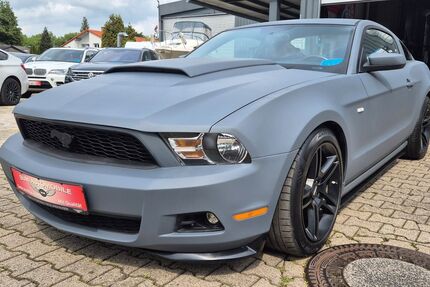 Ford Mustang 147.000 km 15.890 &euro; Recklinghausen 45659