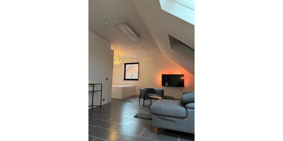 Dachgeschoßwohnung Castrop-Rauxel Deinighausen - 1 Zimmer, 33 m&sup2;, 650&euro; | Angebot:25613730