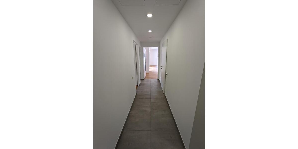 Etagenwohnung Bochum Wiemelhausen - 1 Zimmer, 90 m&sup2;, 997&euro; | Angebot:24830782