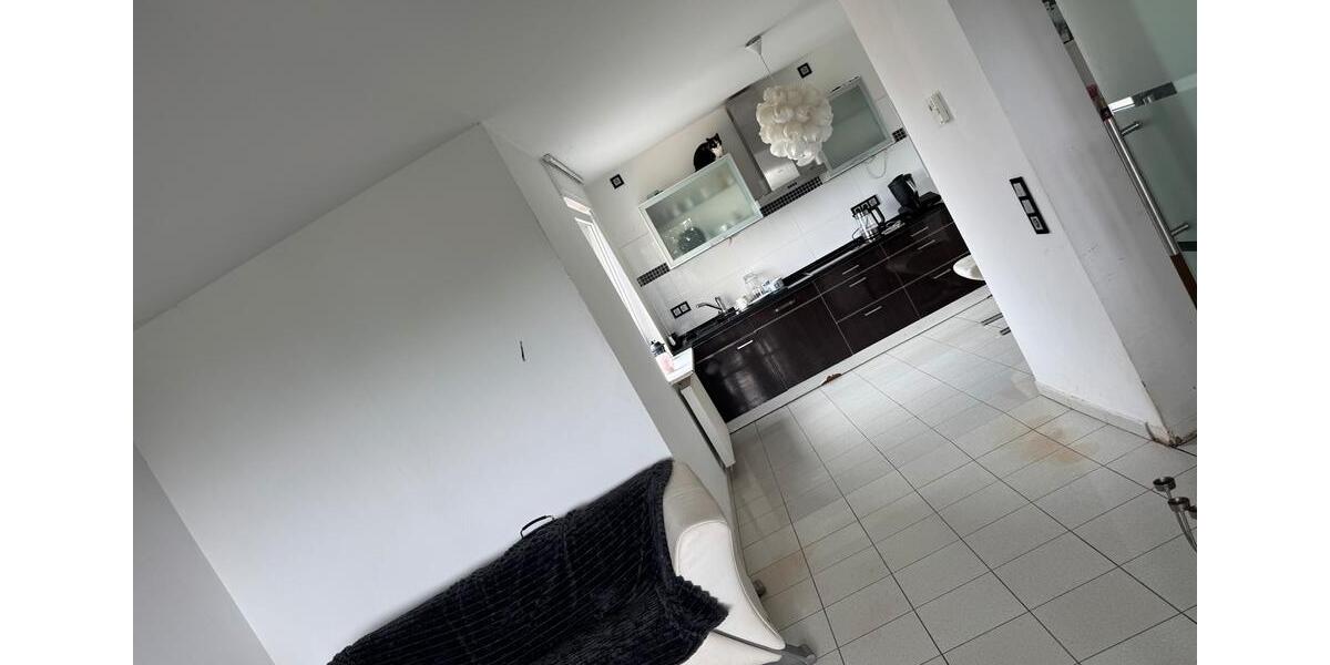 Hochparterre Hemer - 3 Zimmer, 80 m&sup2;, 160.000&euro; | Angebot:26889923