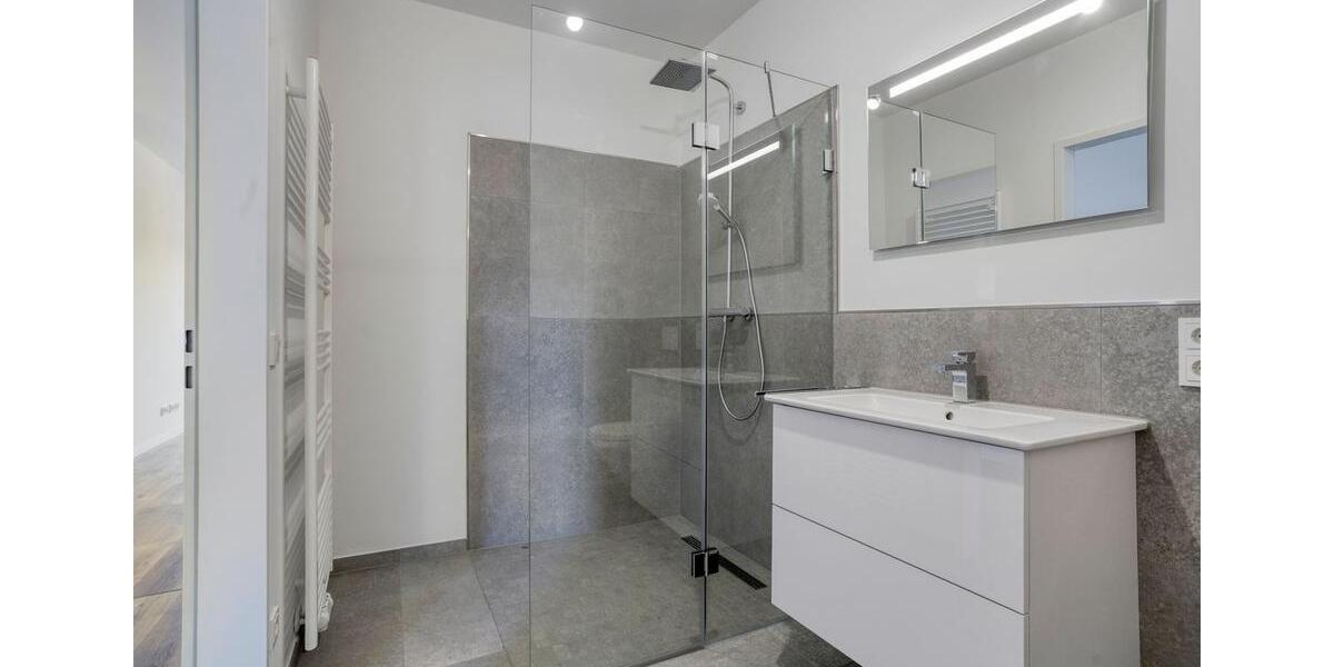 Erdgeschoßwohnung Dortmund Hombruch - 2 Zimmer, 81 m&sup2;, 1.050&euro; | Angebot:25715729