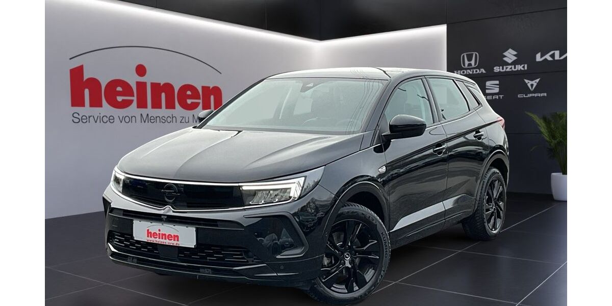 Opel Grandland (X) 9.214 km 22.699 &euro; Menden 58708