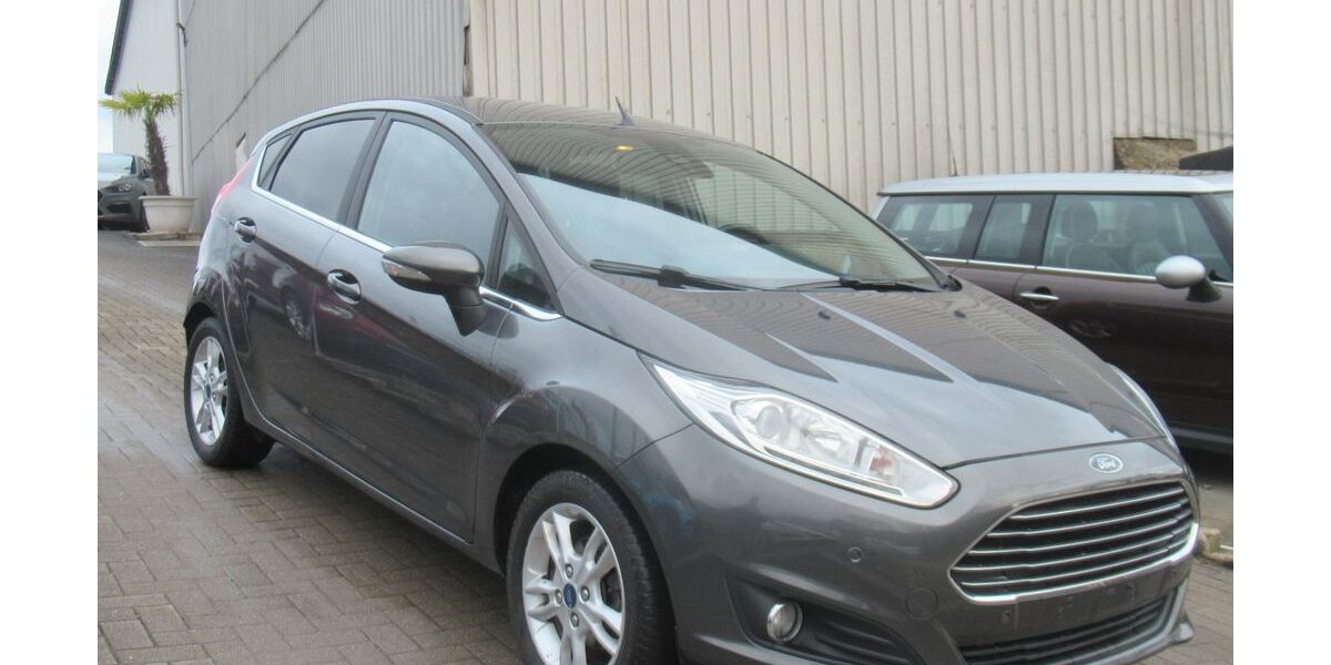 Ford Fiesta 74.178 km 10.490 &euro; Herne 44653